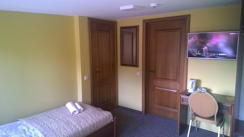 Guest House "Gerugne" Moletai Bagian luar foto